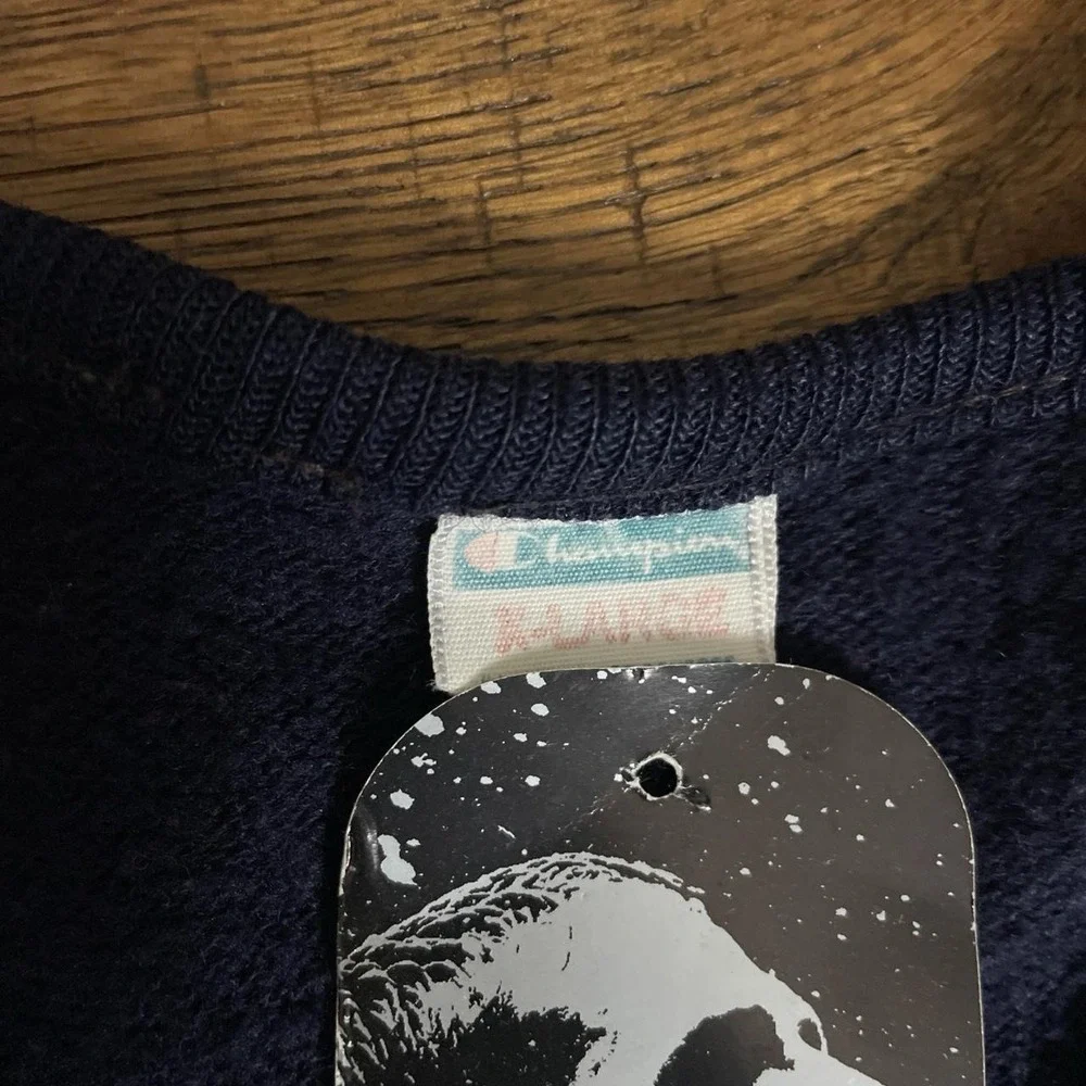 Champion V-Neck Sweater Mens XL Navy Blue Retro Preppy 70s Gladstone Blue Bar